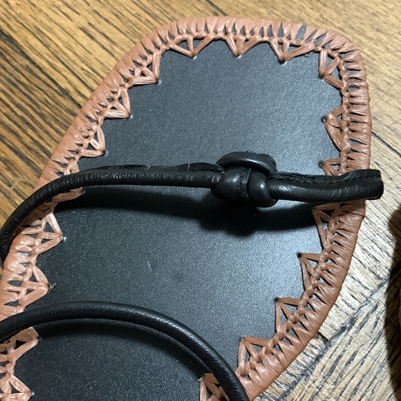 Bcbgmaxazria raffia whipstitch leather sandal - Picture 2 of 4